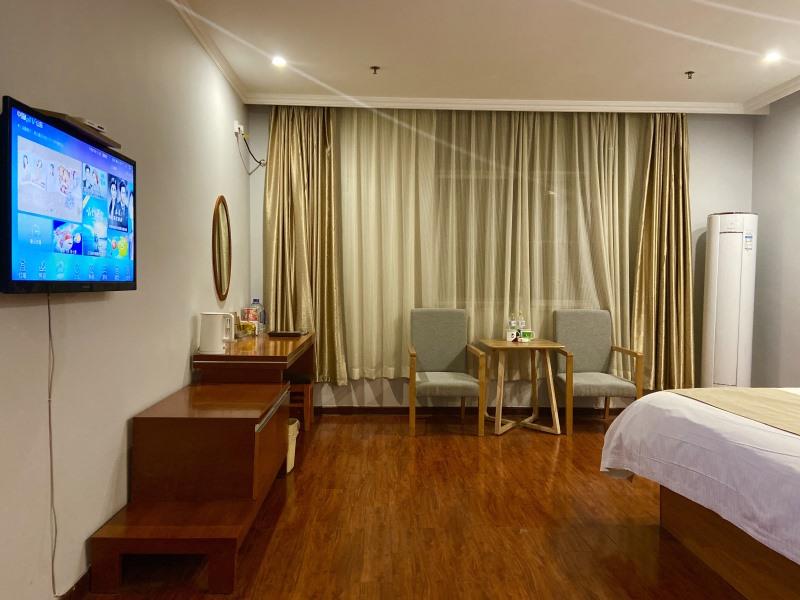 GreenTree Inn Linxi Pingyi Mengyang Road Express Hotel 31/37