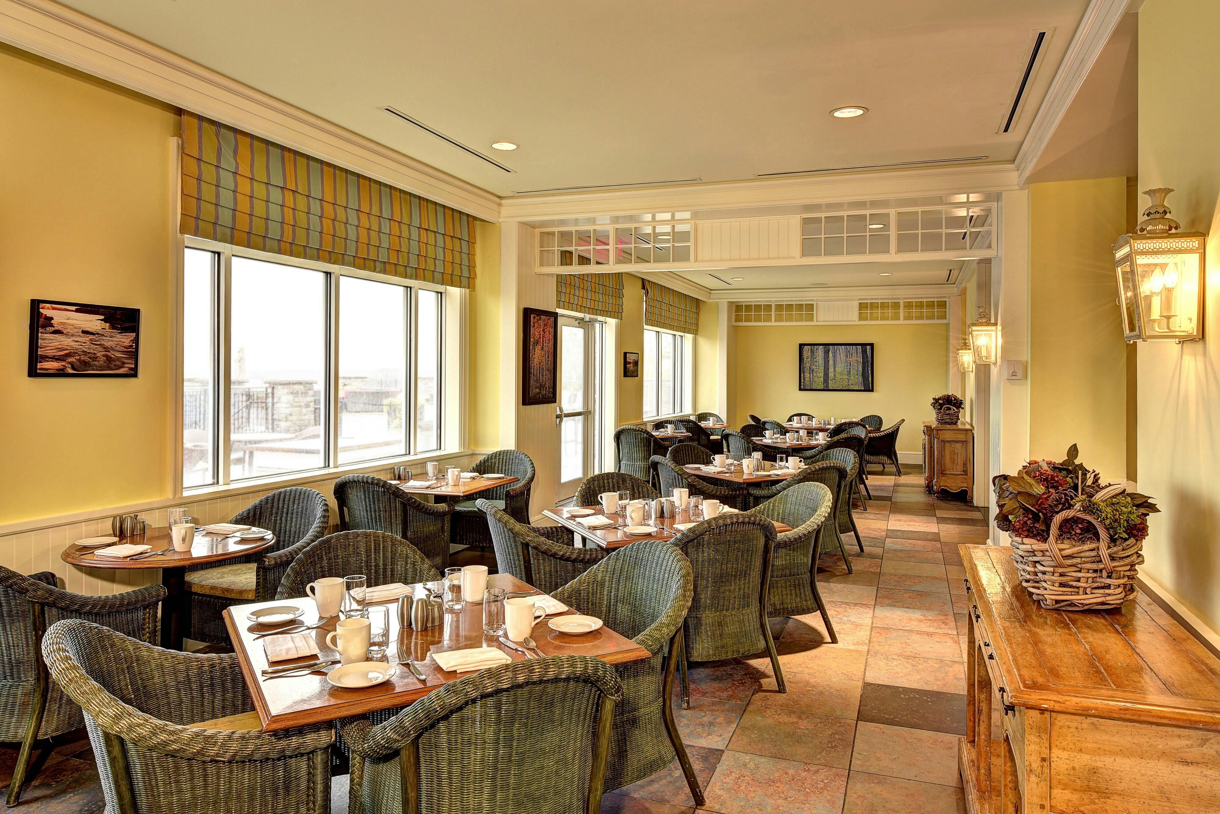 Jw Marriott the Rosseau Muskoka Resort Spa 50/77