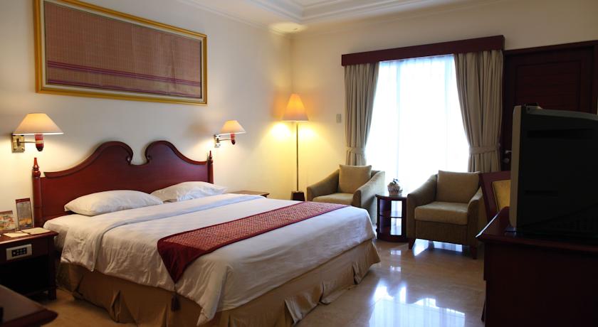 Le Dian Hotel 10/25