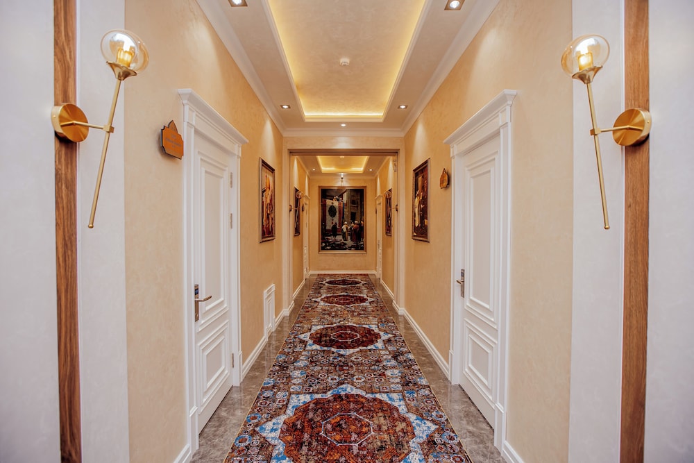 Silk Road Empire Hotel 26/50