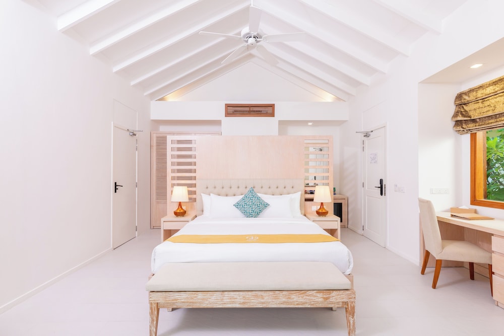 Dhigufaru Island Resort 26/62