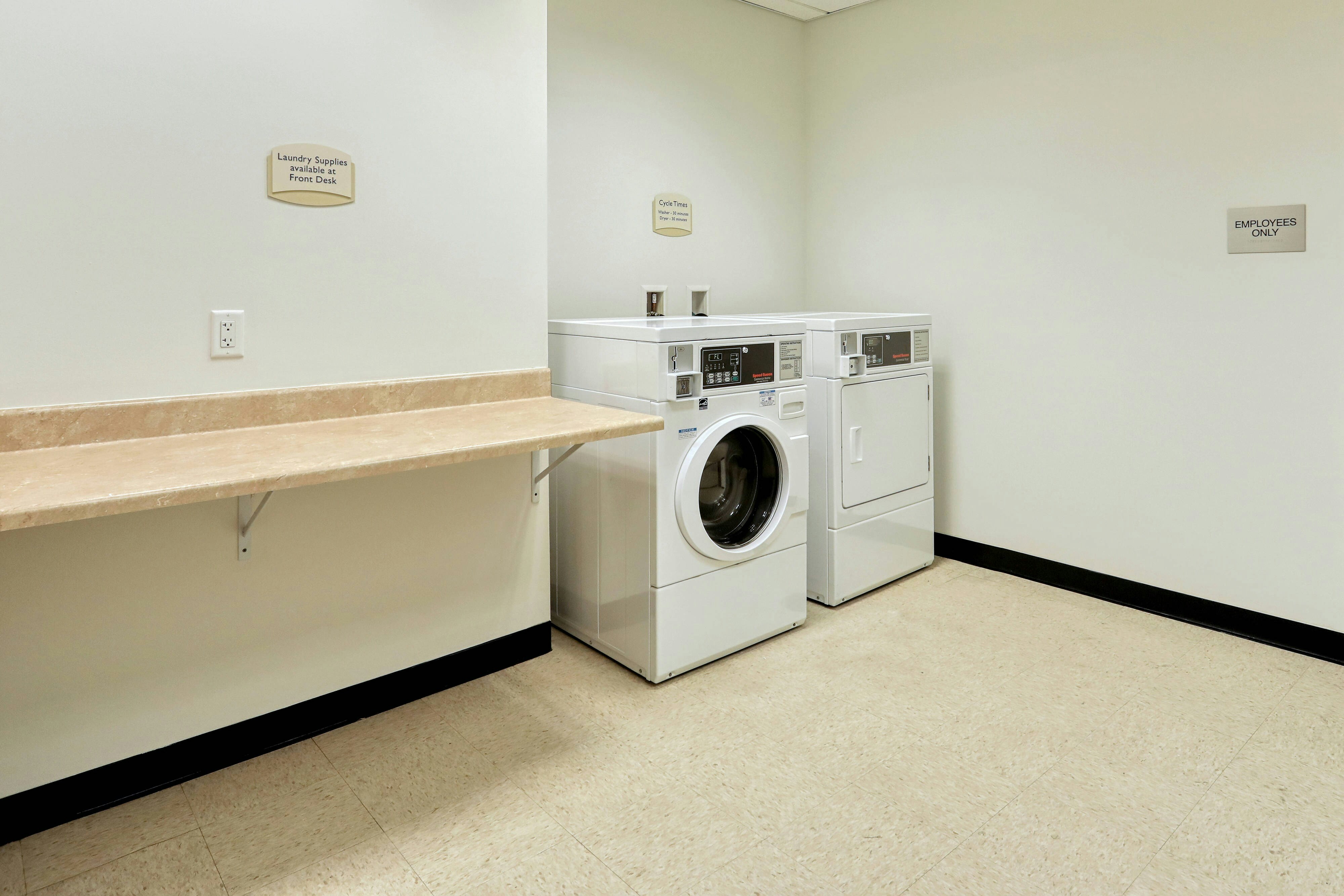 Fairfield Inn Amp Suites By Marriott Harrisburg West 6/21