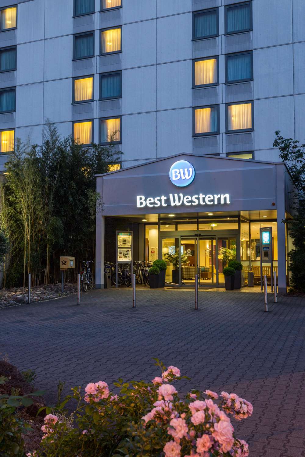 Best Western Macrander Hotel Frankfurt/kaiserlei 2/19