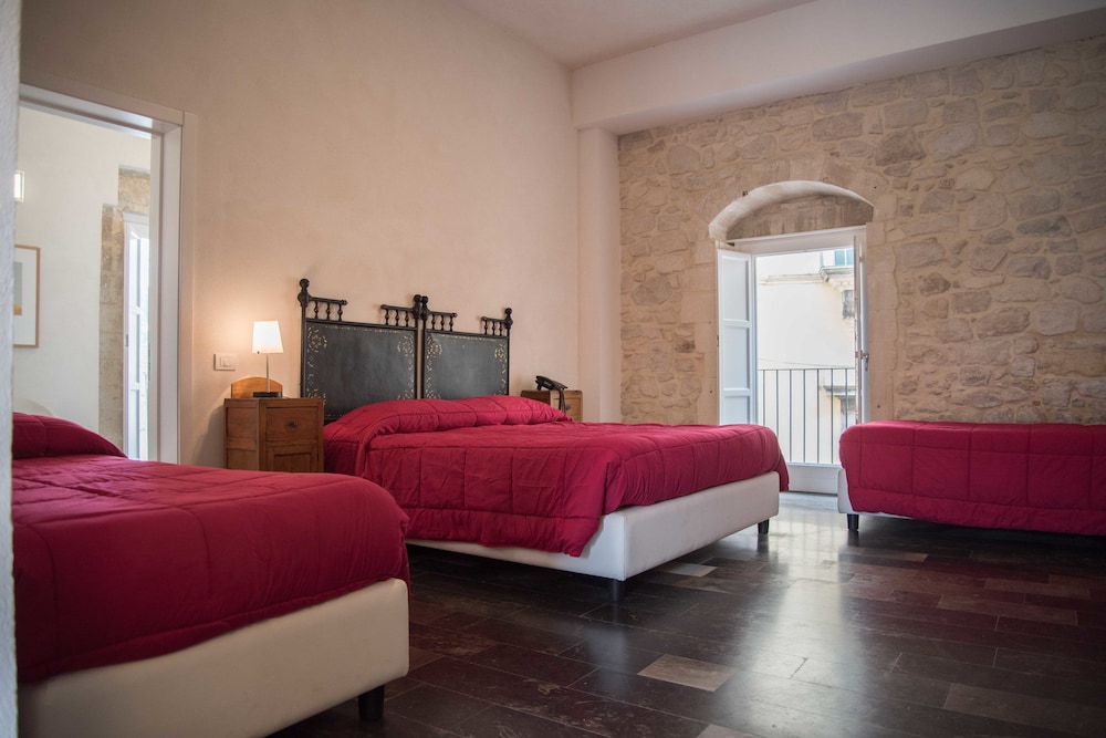 Hotel Dell Orologio 32/37