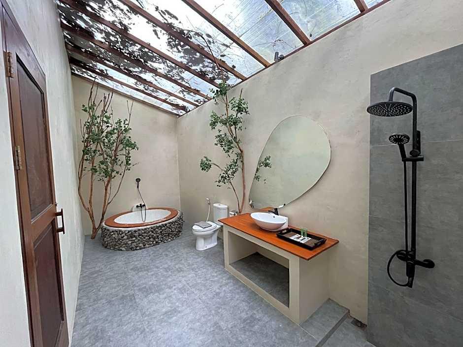Imah Seniman Hotel 53/53