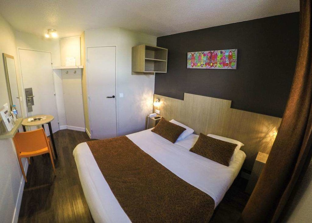Brit Hotel Le Kerodet 28/65