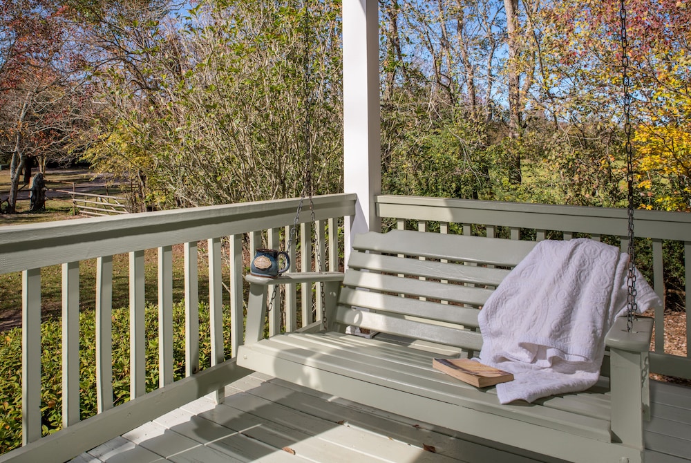 Maison D Memoire Bed & Breakfast Cottages 15/50