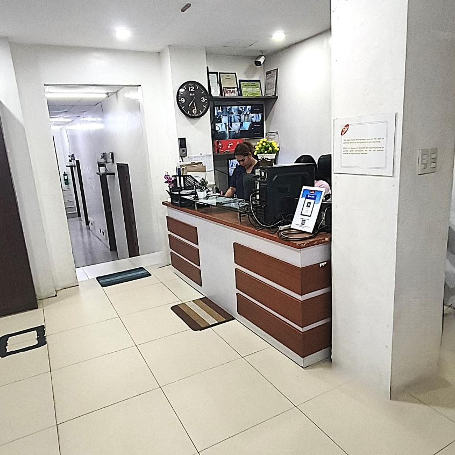 Oyo 108 Spiral Suites 5/50