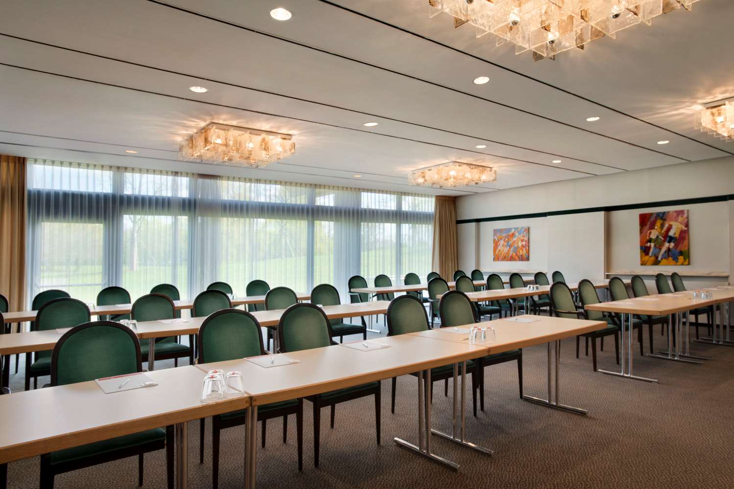 Ramada by Wyndham Nuernberg Parkhotel 22/36