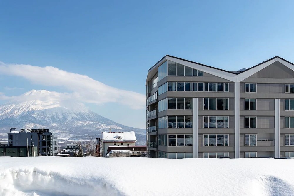 The Maples Niseko 5/50