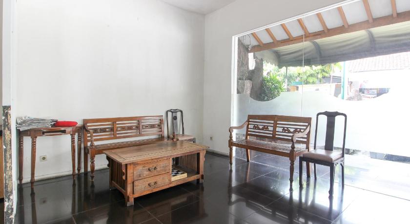 Reddoorz Near Rs Sarjito Yogyakarta 2 29/39