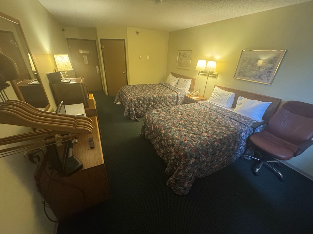 Rodeway Inn Plankinton (SD) 19/22