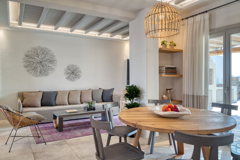 M Mykonos Villas 26/50