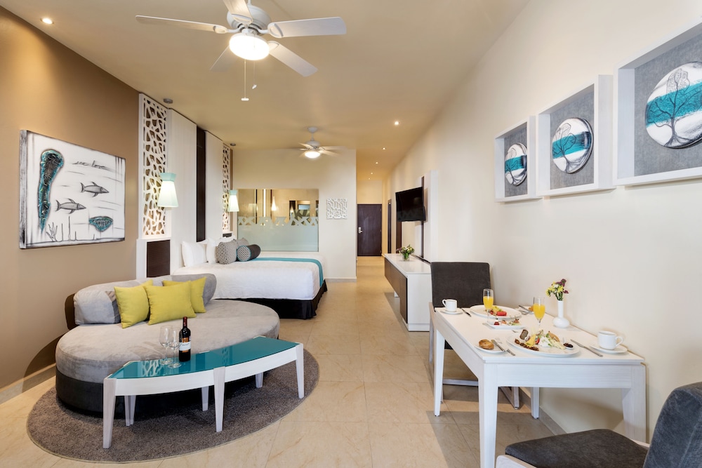 El Dorado Seaside Suites Oceanfront, All & More Inclusive - Adults Only 22/50
