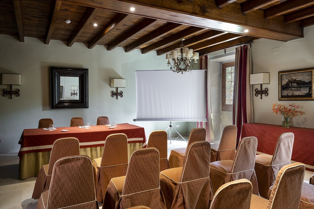 PARADOR DE CAMBADOS 36/50