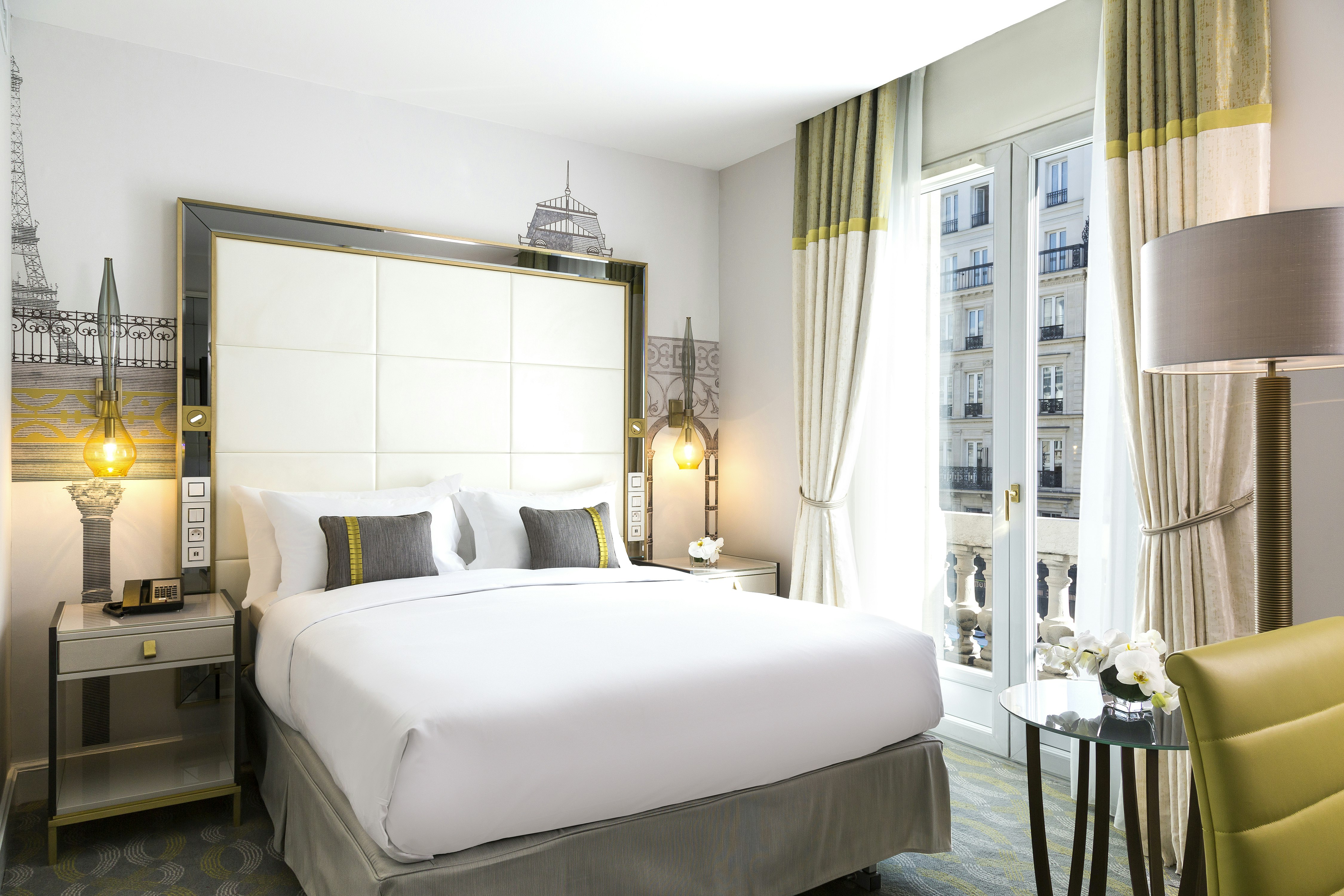 MASTER, SUITE