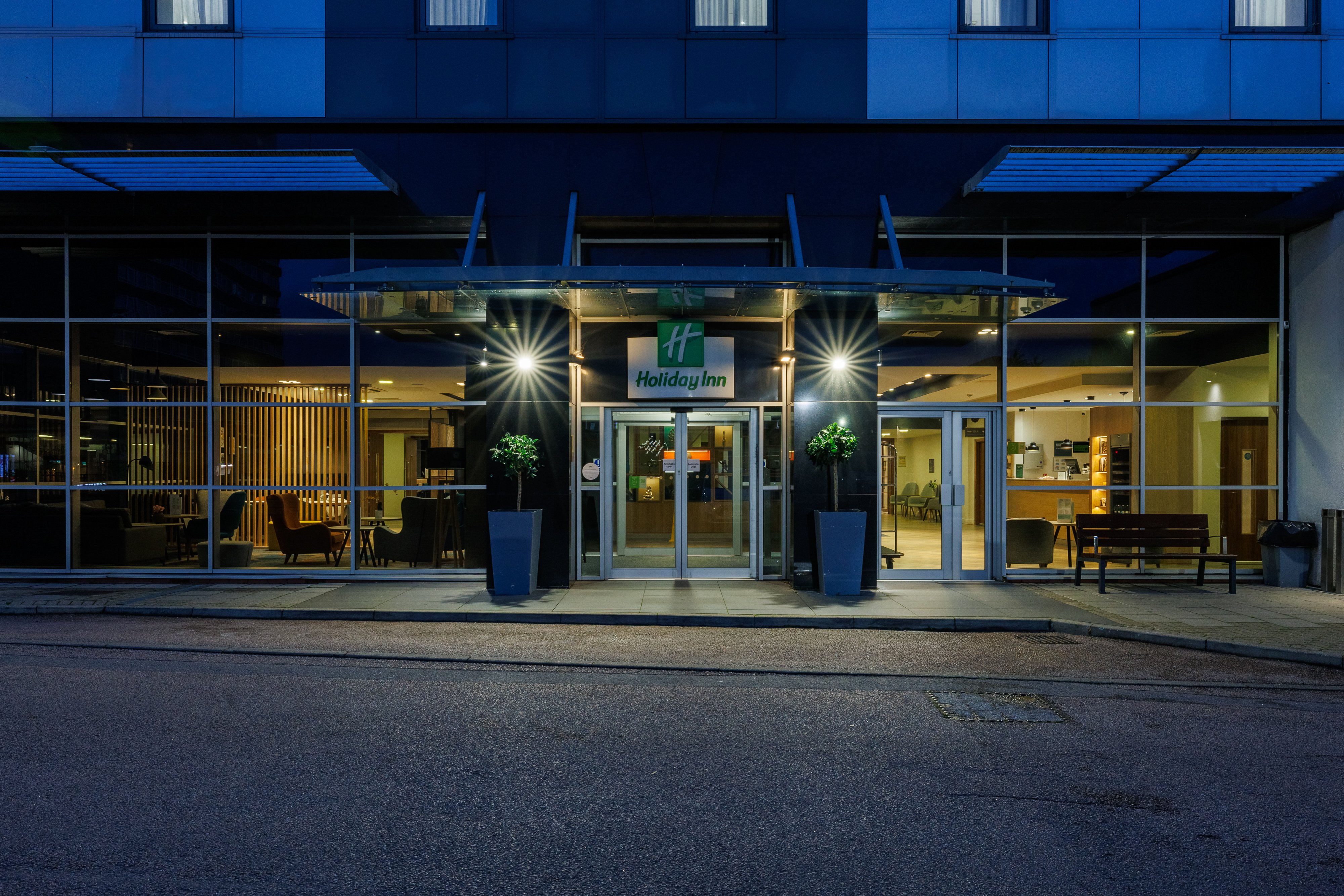 Holiday Inn Stevenage 6/50