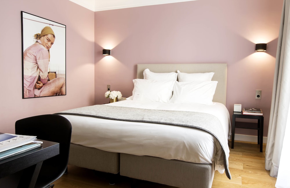 Mathis Elysees Matignon 25/69