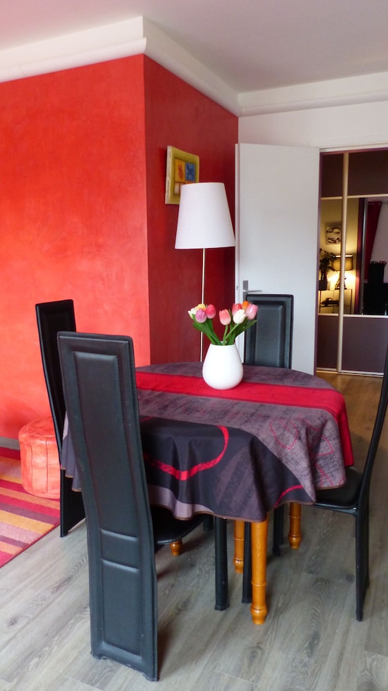 Chambre D'amis 35/44