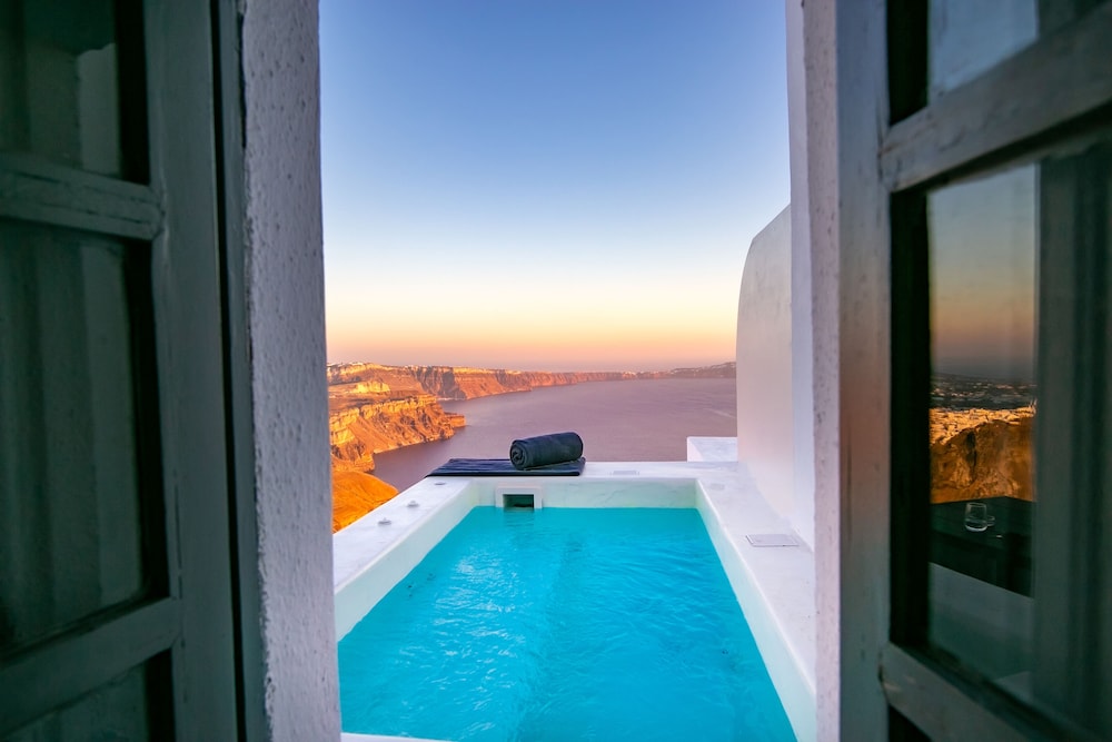 Cilon Suites Santorini 38/50