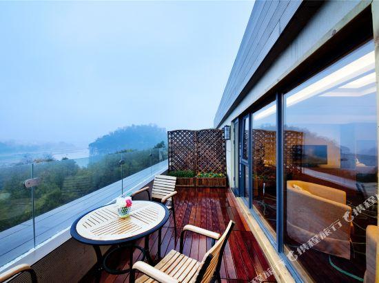 Venus Royal Hotel (East-West Lane Store, Xiangshan Park,Guilin,Guangxi) 11/16