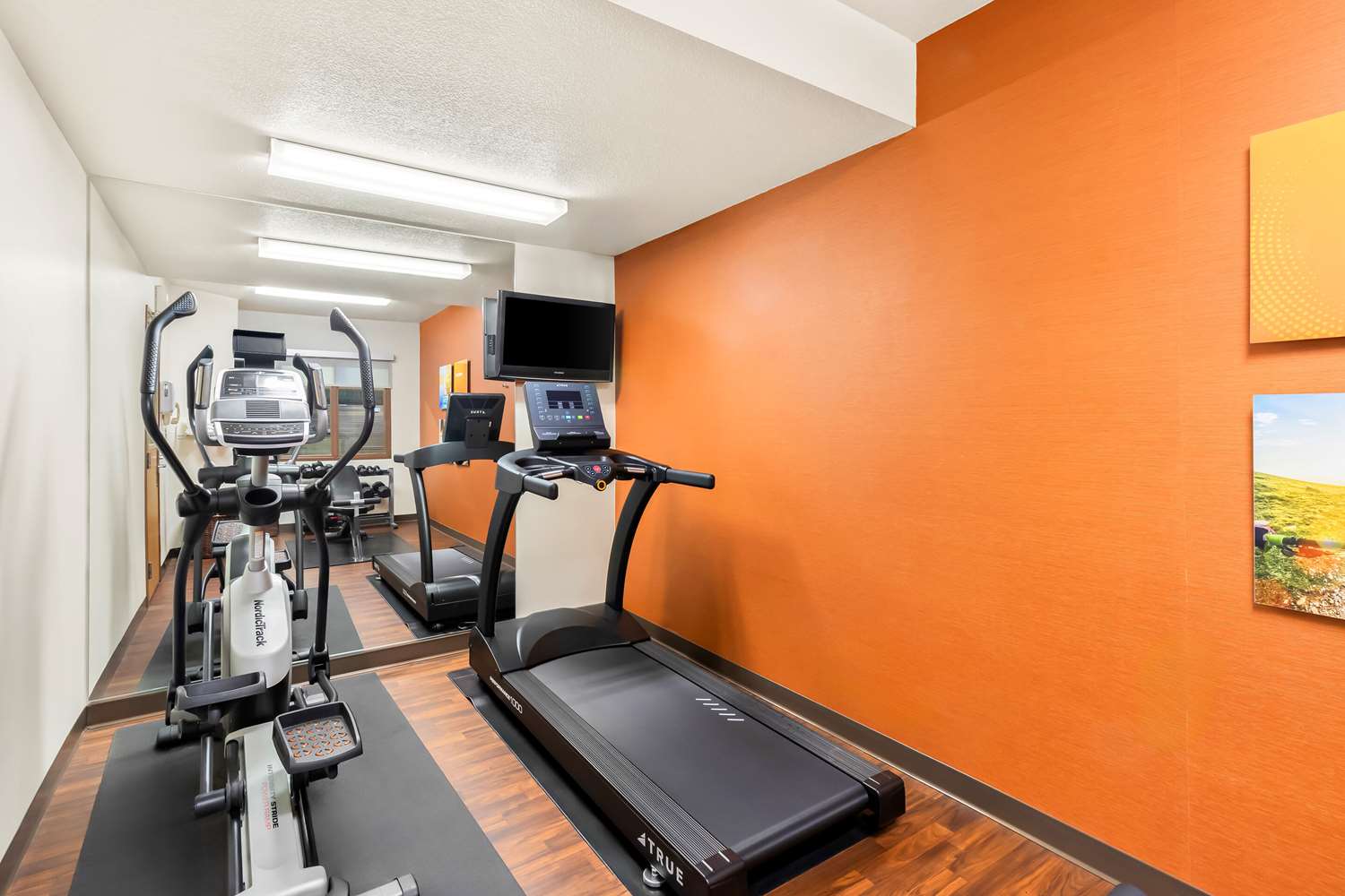 Comfort Suites Portland Airport 17/39