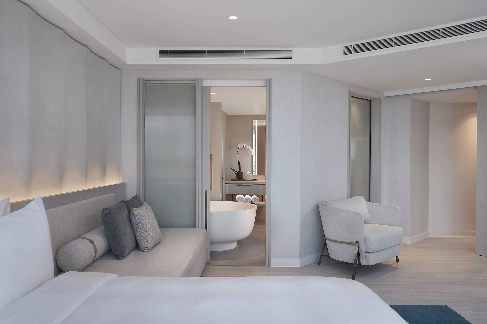 جناح بإطلالة على البحر بشرفة بغرفة نوم واحدة، Jw Marriott Gold Coast Resort Spa 2/3