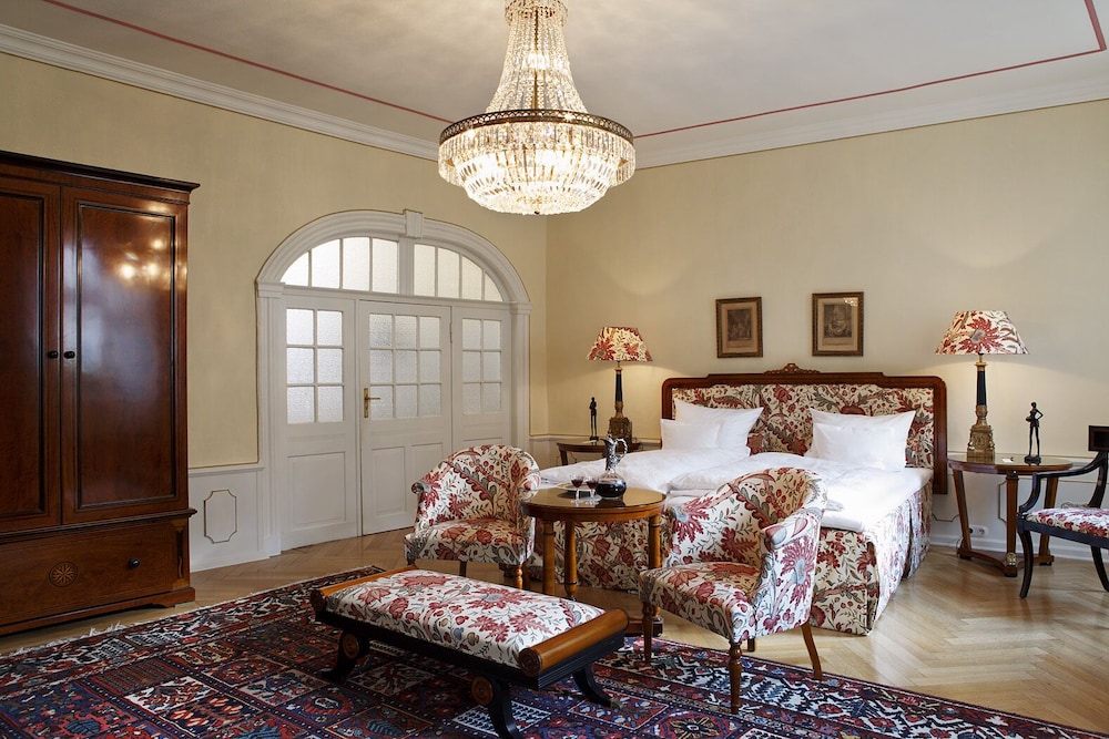 Goldener Anker Hotel 46/62
