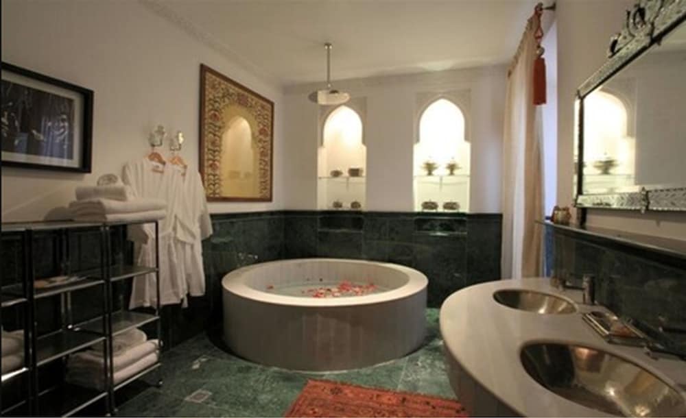 Palais Khum Boutique Hotel & Spa 27/72