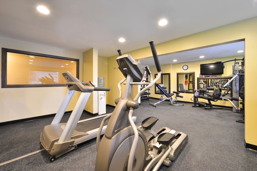Best Western Glenview -Chicagoland Inn and Suites 23/44