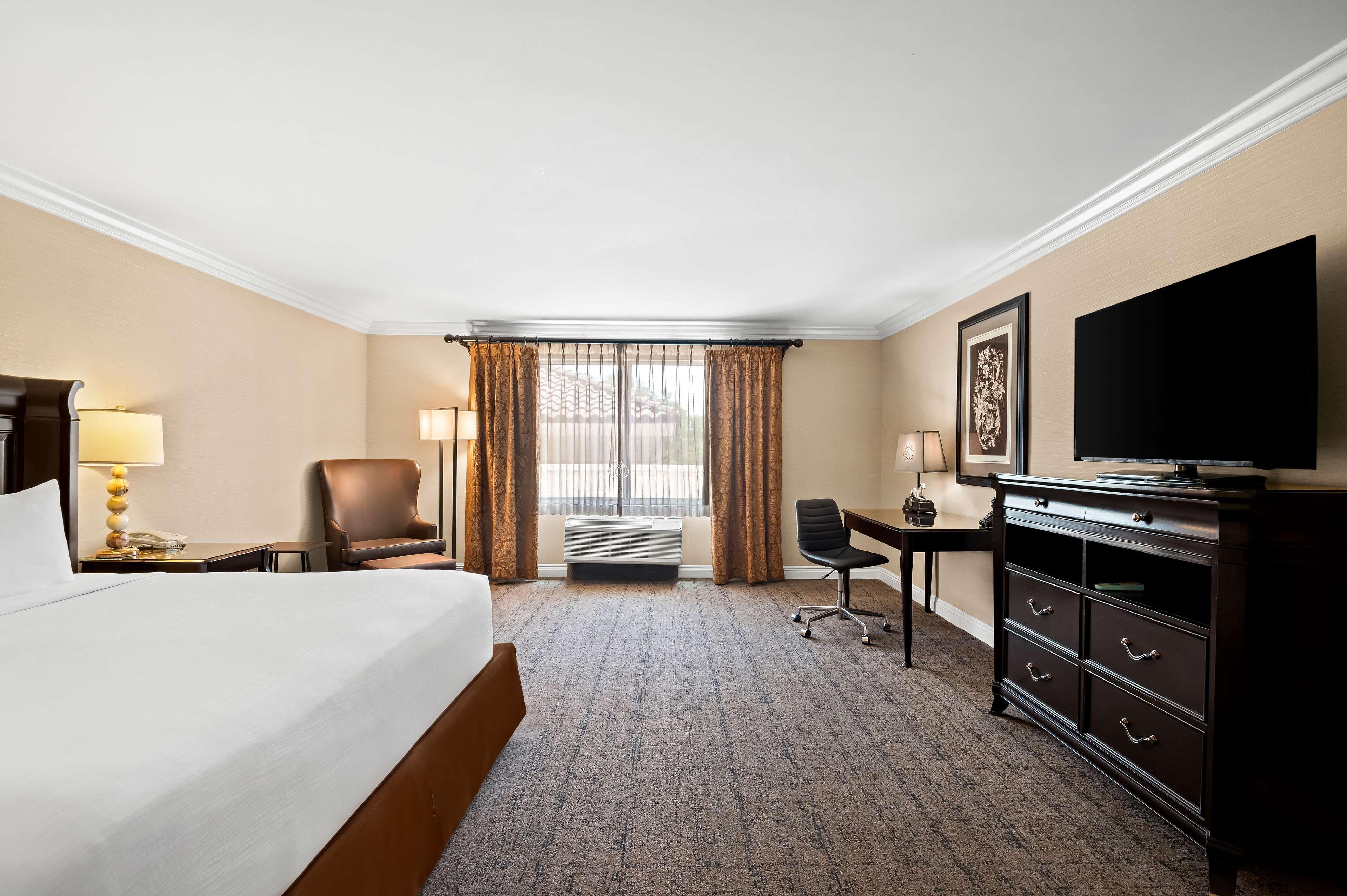 غرفة بسرير مزدوج لذوي الإعاقة، Best Western Ontario Mills 3/4