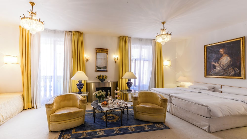 Opera Hotel 21/50