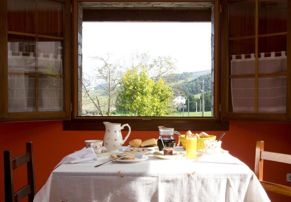 HOTEL RURAL SUQUIN 33/46