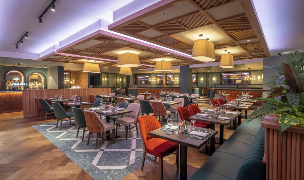 Bracken Court Hotel 45/60