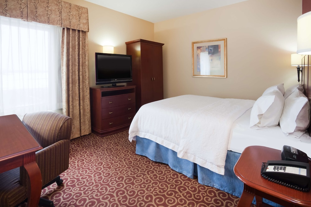 Hampton Inn Fairmont 14/54