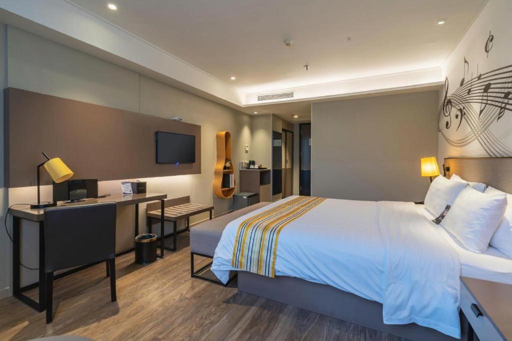 Homeinn plus Shanghai Zhangjiang Park 17/46