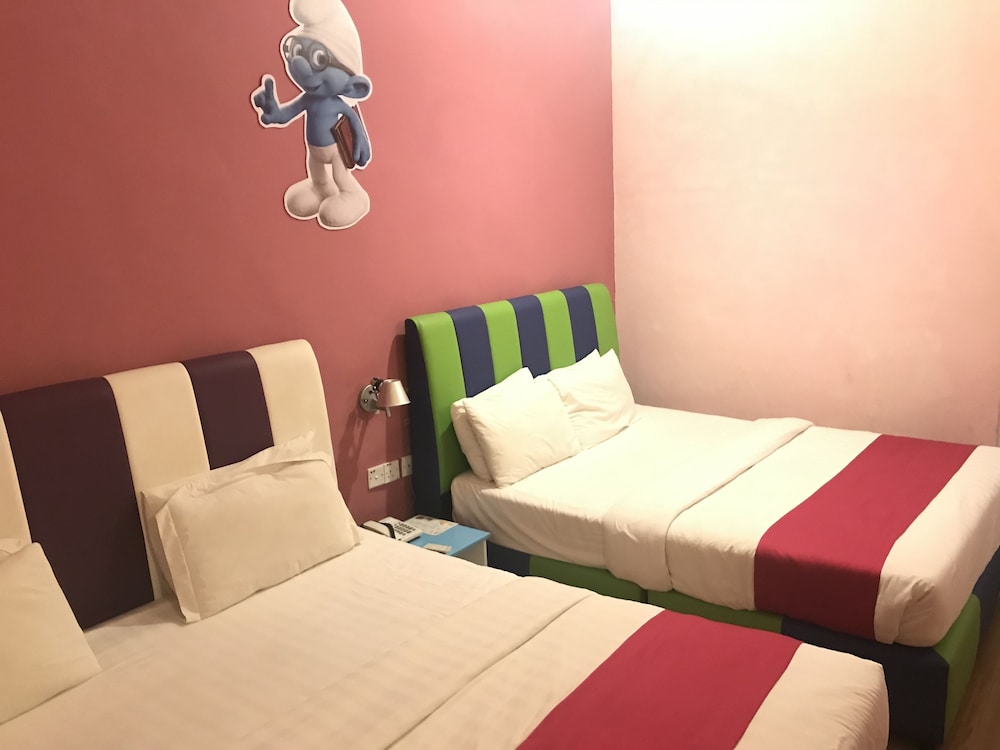 Smurf Inn Homestay 22/77