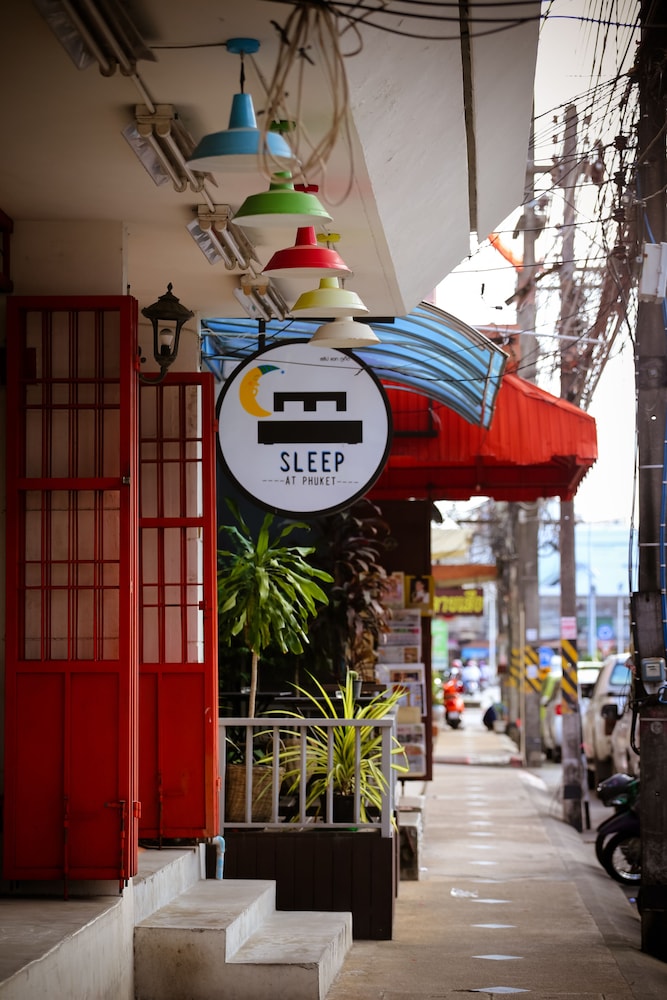 Sleep At Phuket 3/50