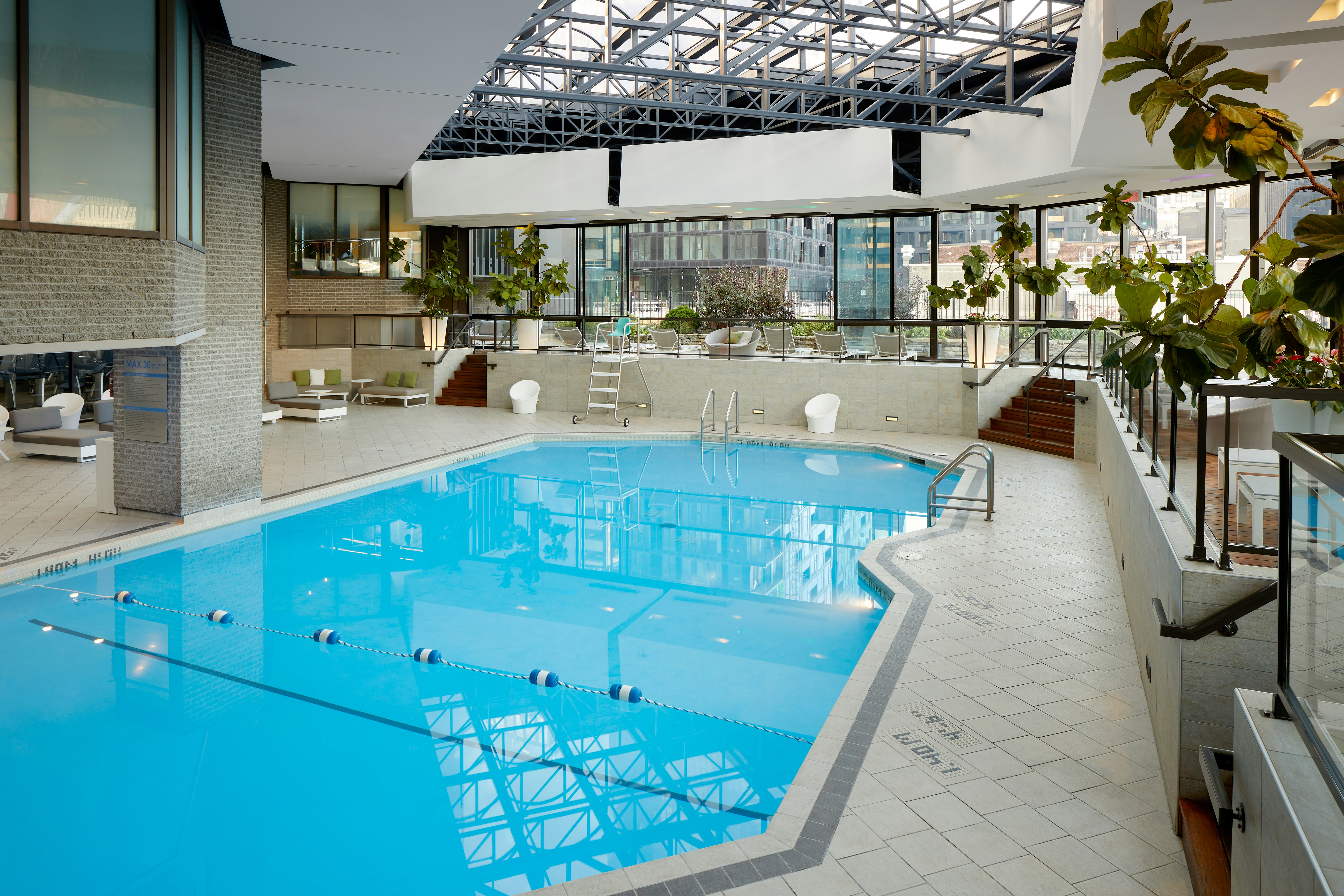 DoubleTree by Hilton Montreal 39/77