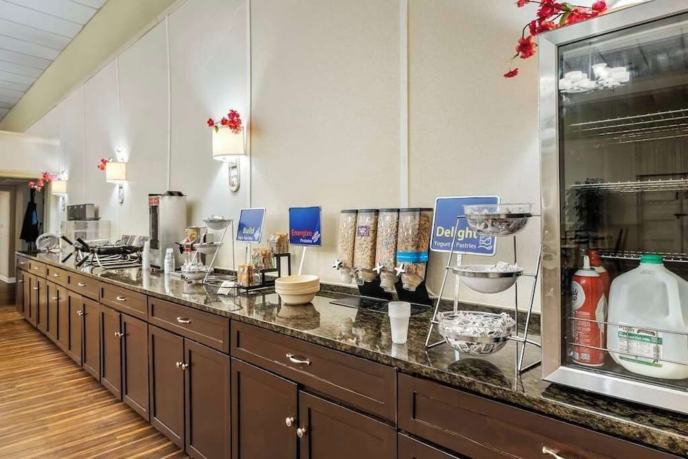 Best Western Watertown Fort Drum 10/55