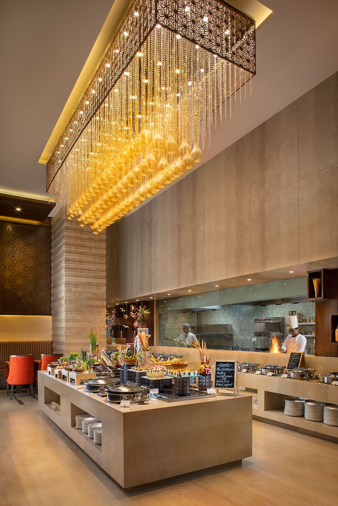 Nirvana Sarovar Portico Gorakhpur 7/62