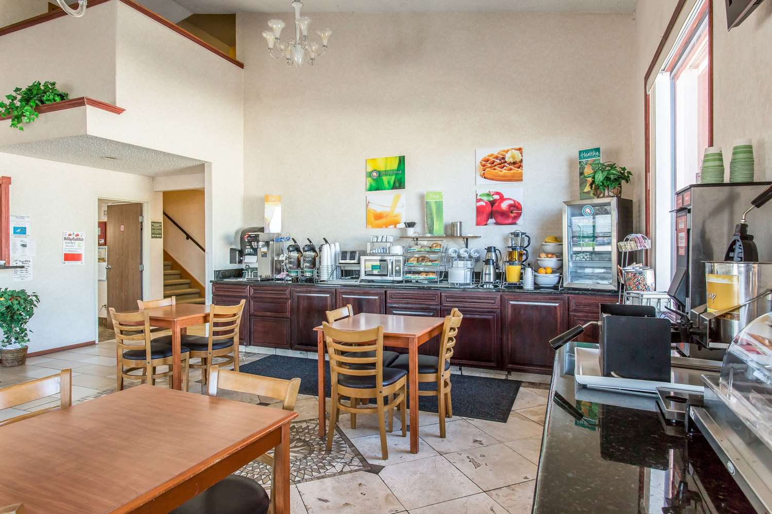 Quality Inn Delta Gateway to Rocky Mountains 16/18