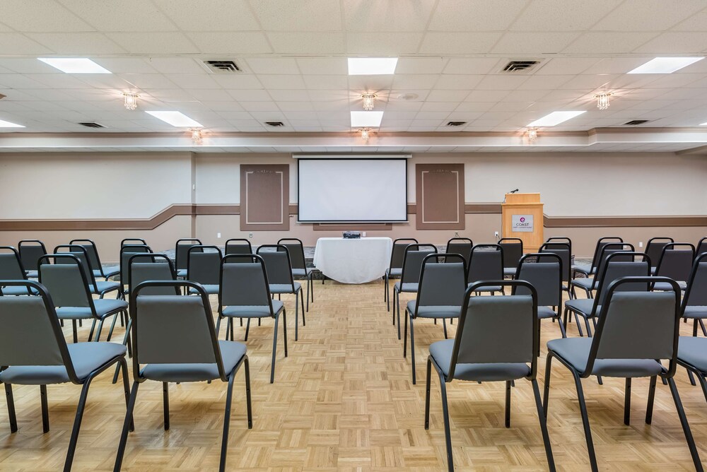 Coast Swift Current Hotel 55/65