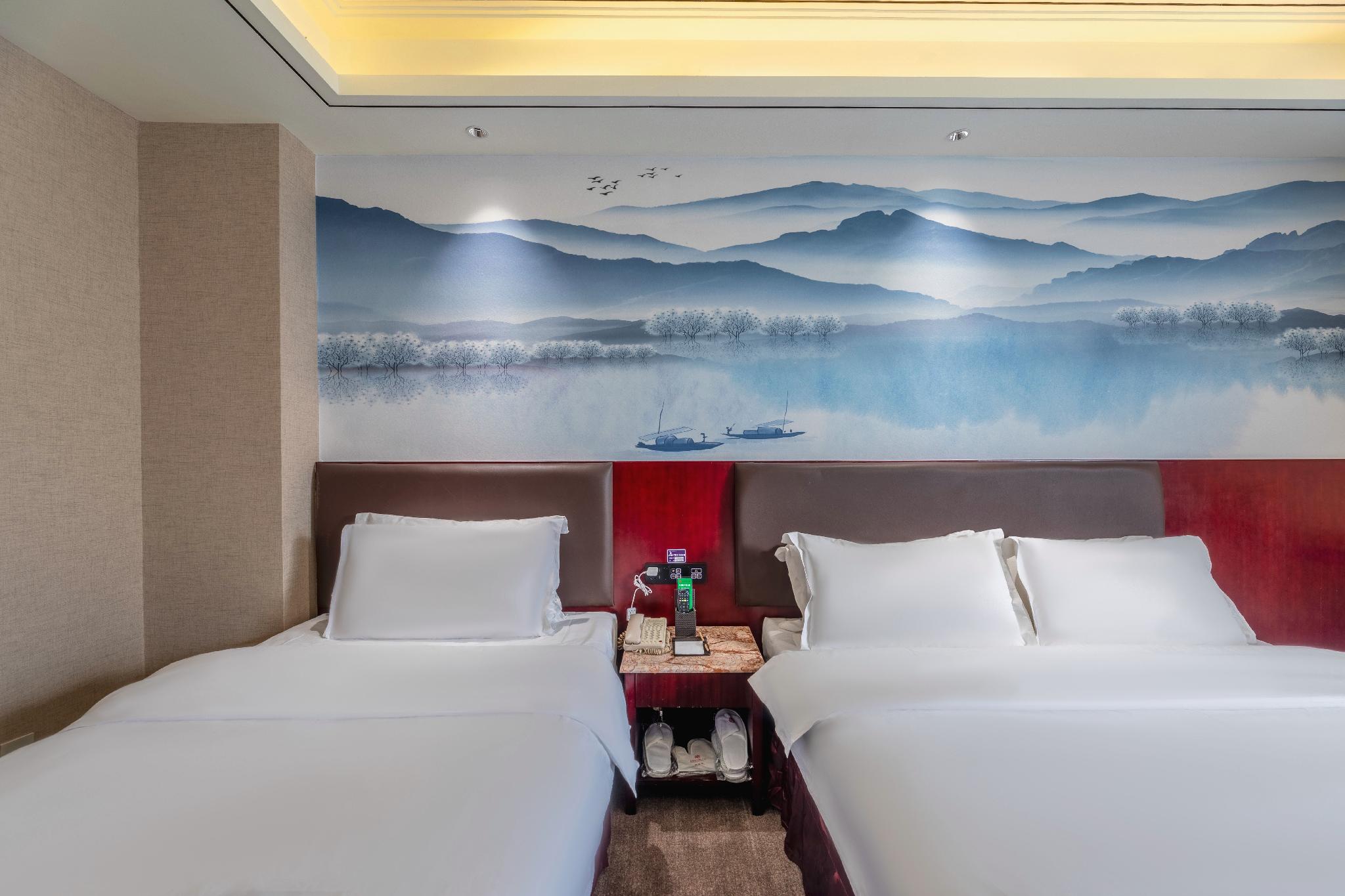 Huafeng Huatian Hotel 12/20