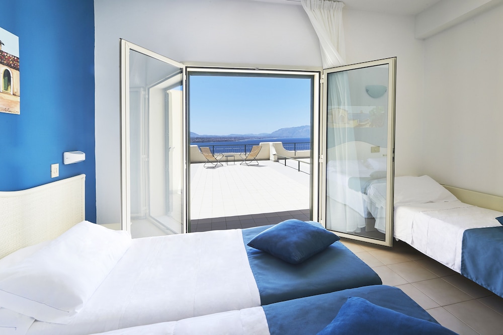 CDSHotels Terrasini 53/70