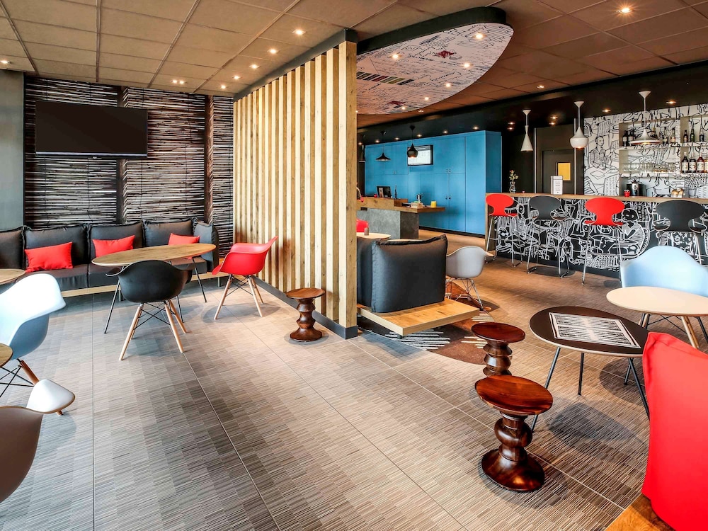 Ibis Niort Est Mendes France 31/47