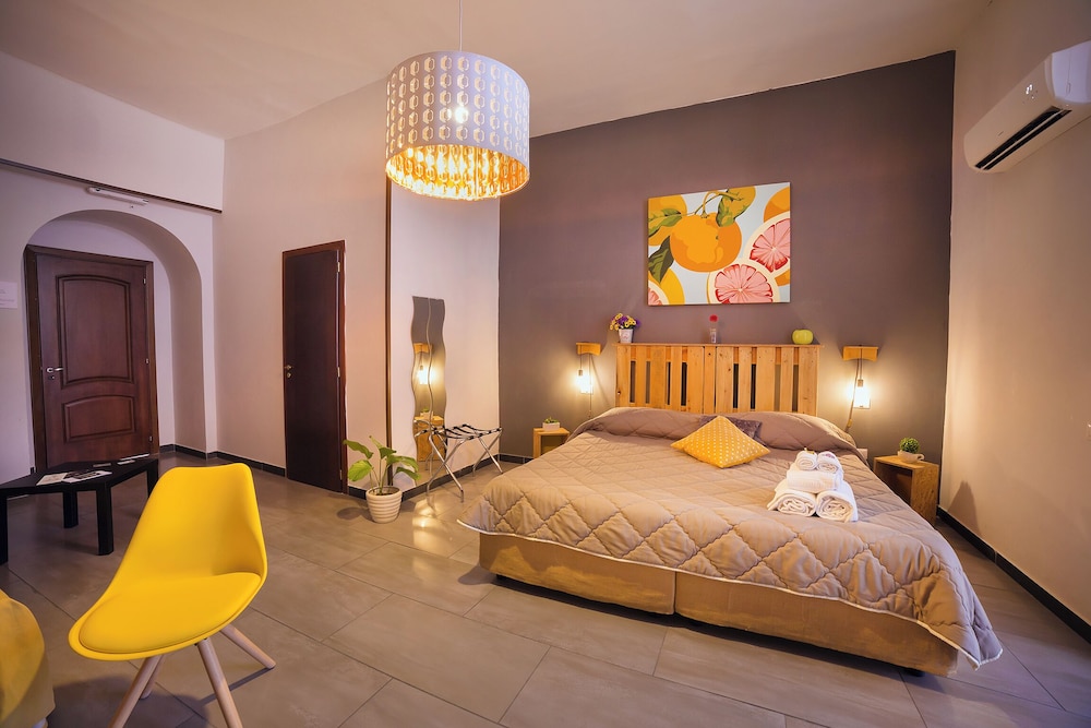 1 BEDROOM, ELITE, STUDIO, SUITE, CITY VIEW, ANNEX