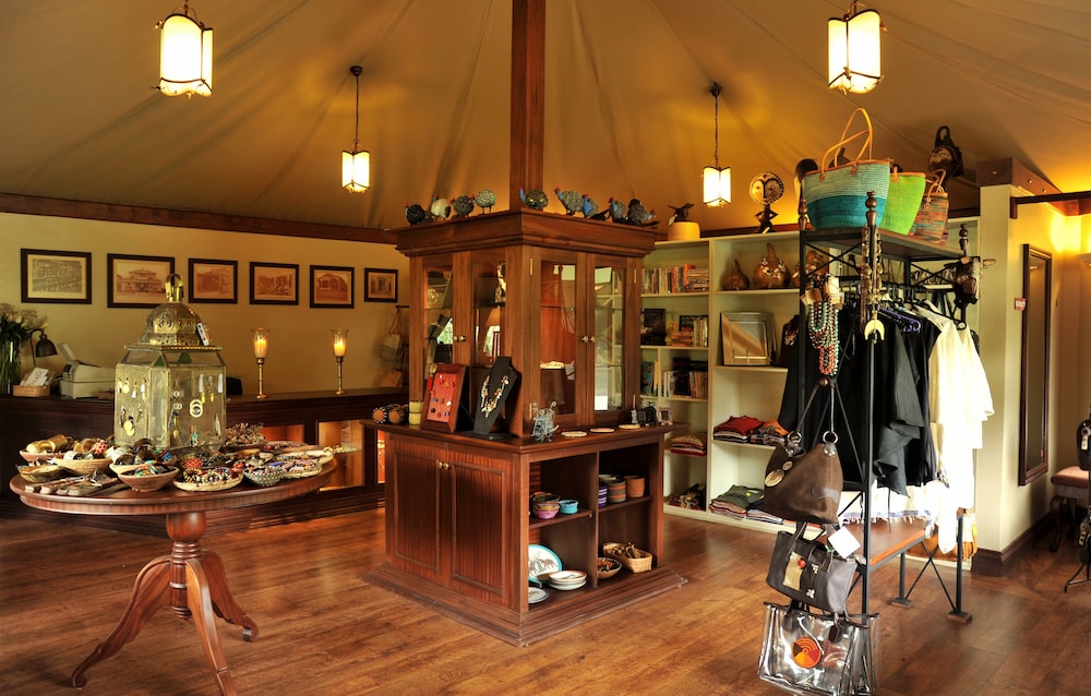 Lake Elmenteita Serena Camp 20/50