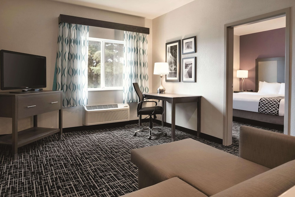 La Quinta Inn And Suites By Wyndham Pocatello 36/48