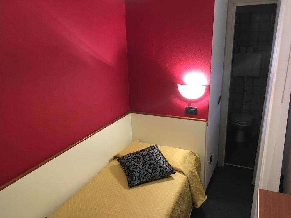 Hotel Cortina 24/44